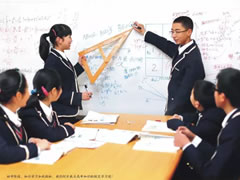 「實錄：東辰學(xué)子的一天」讓孩子因為東辰而幸福